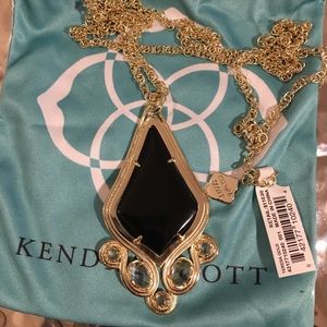 NWT Kendra Scott Teresa Gold Necklace With Black